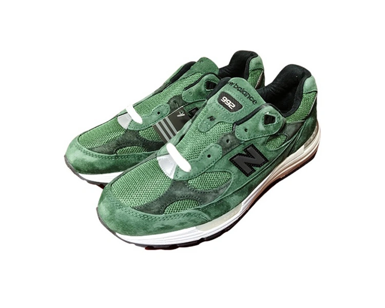 7/18発売｜New Balance 992 