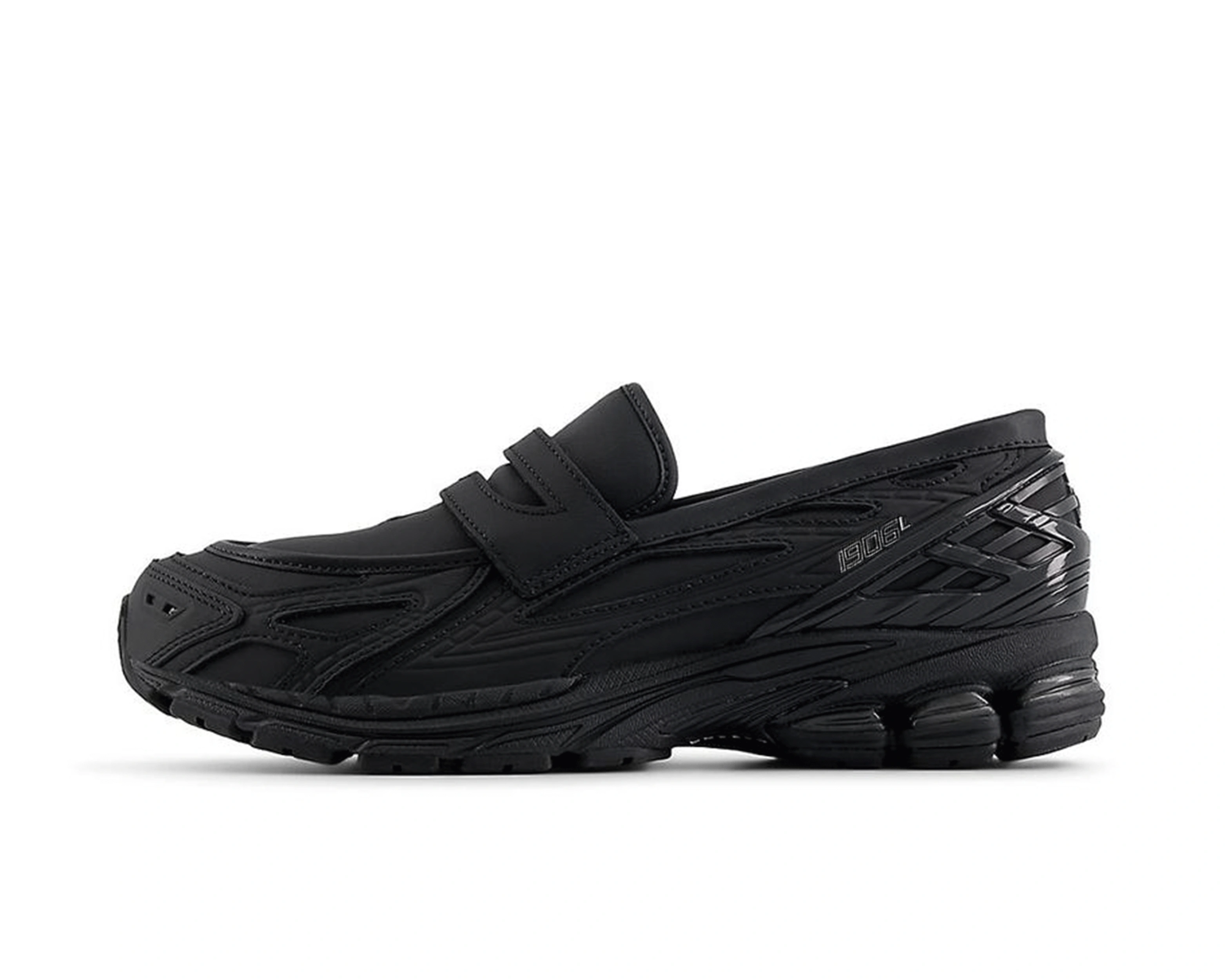 CARRYME/New Balance 1906L Triple Black